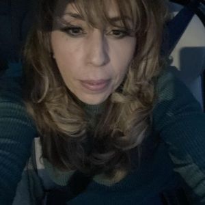 Meet your Posher, Claudia